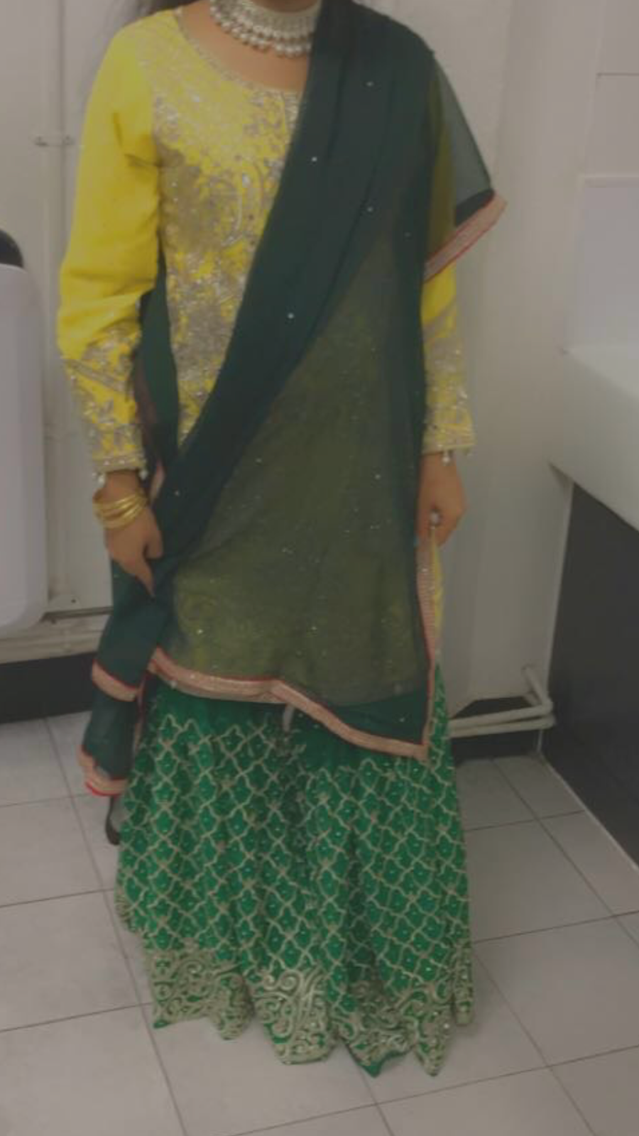 Asian Ladies Indian Pakistani Wedding/Party Dress Lehenga  With Duppatta MEHNDI