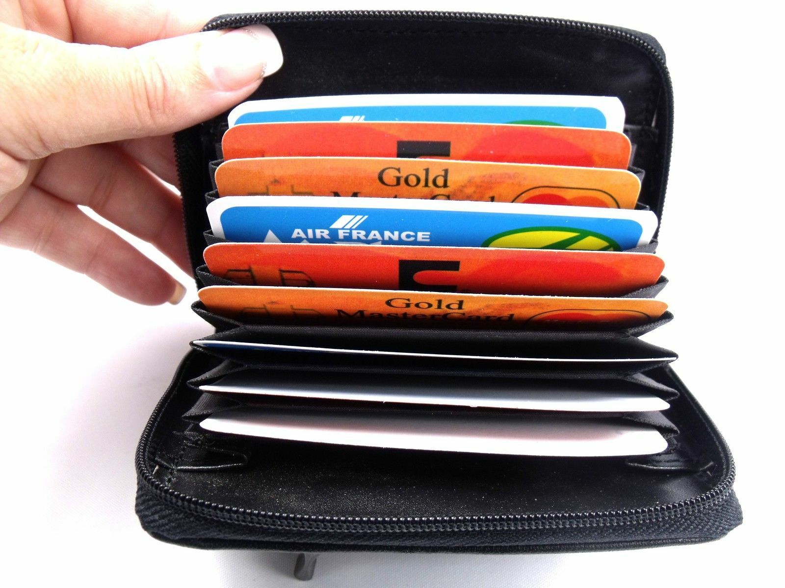 BLACK REAL LEATHER CONCERTINA CREDIT CARD BUS TRAIN TRAVEL HOLDER