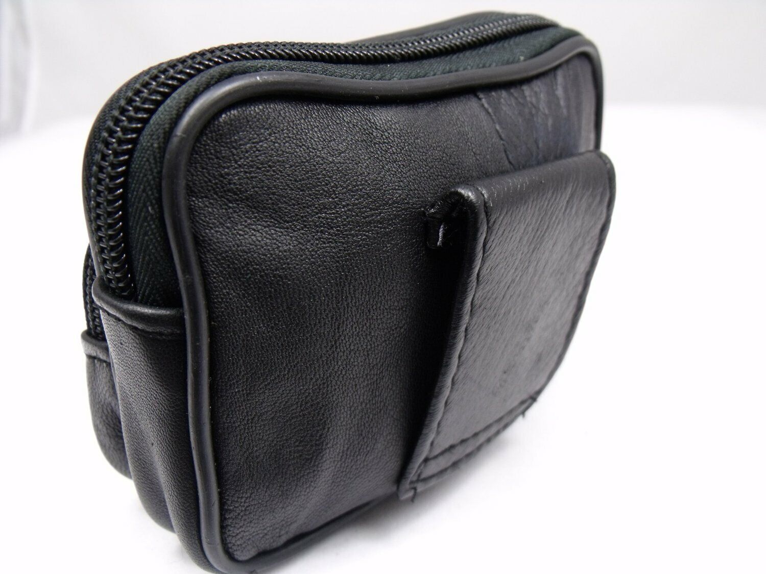 LEATHER COIN POUCH PURSE WALLET POUCH WITH BELT LOOP AR