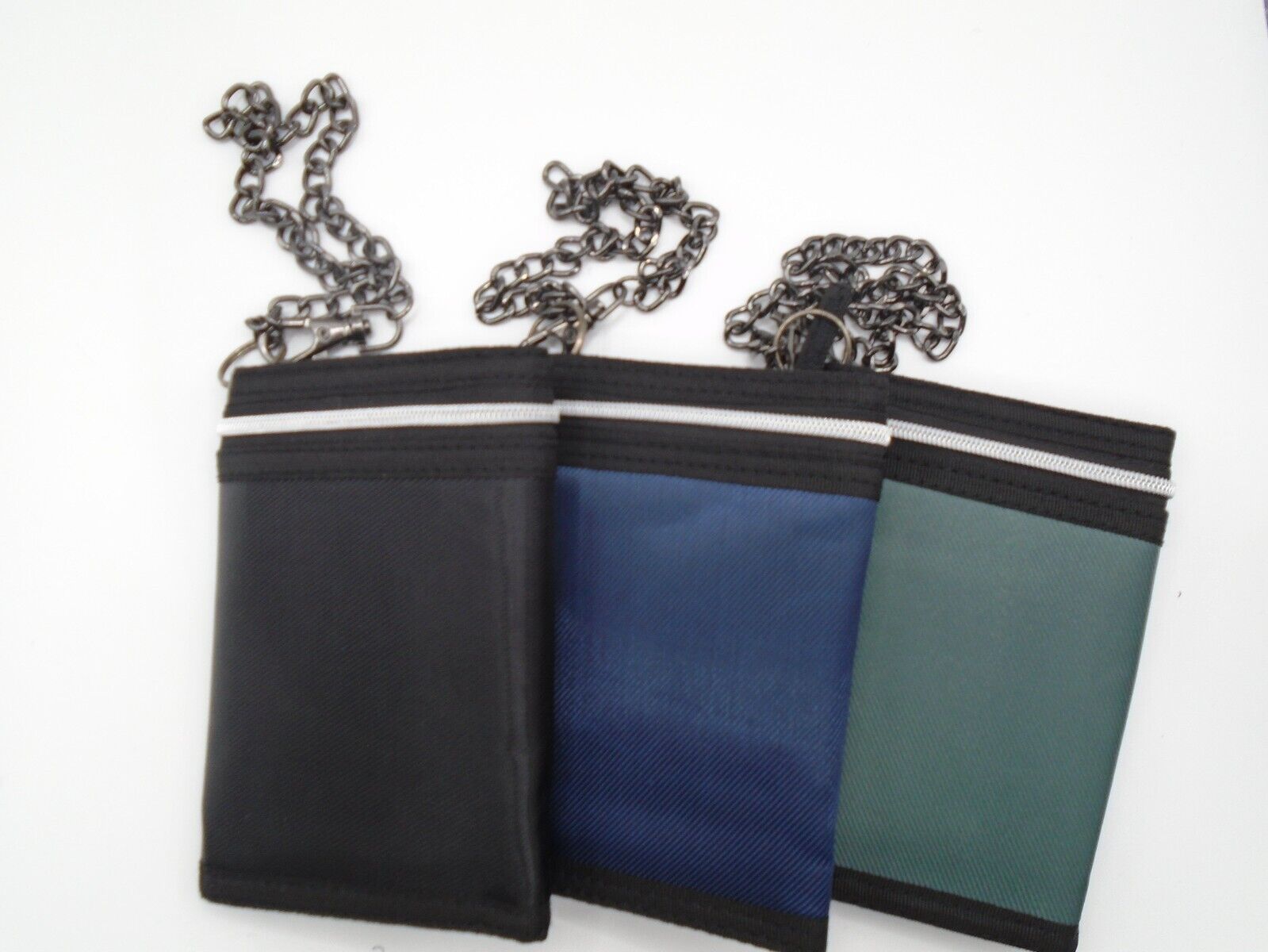 Mens Boys TriFold Sports Wallet with Security Chain Handy