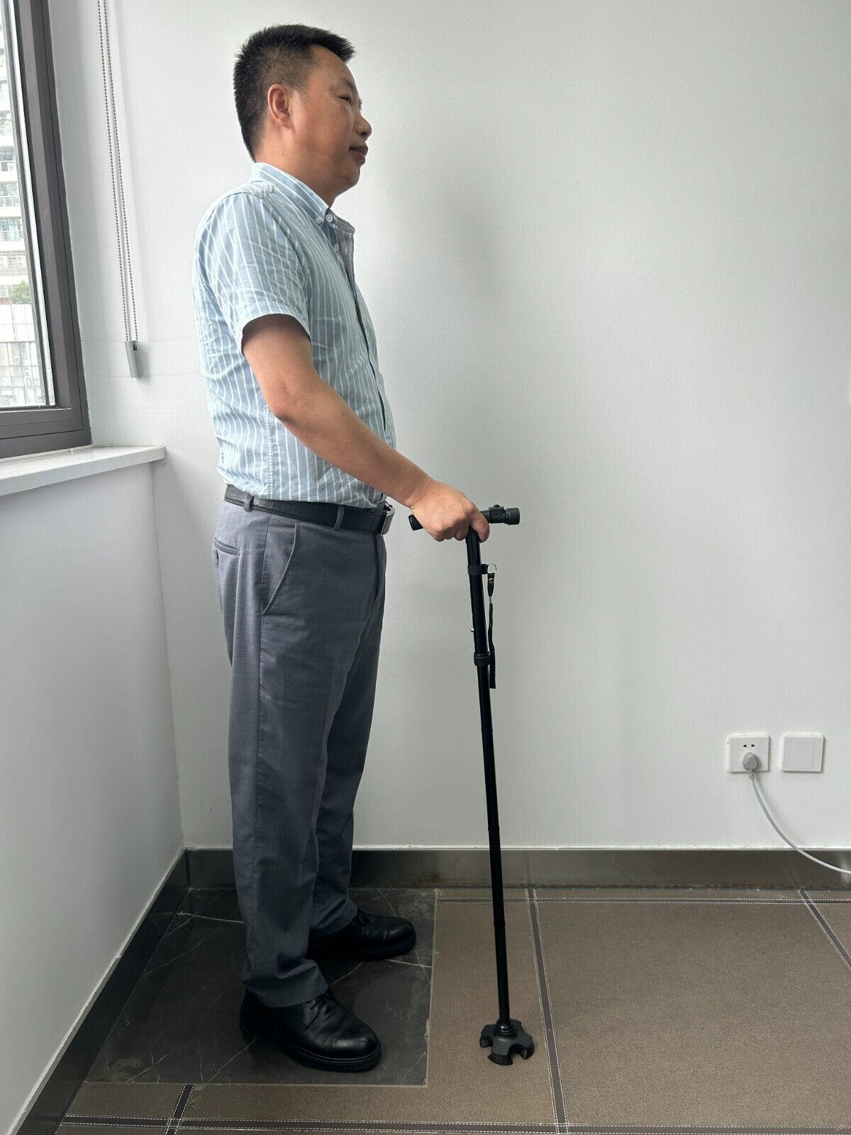 Walking stick LED Light, portable, four-legged crutch, strong stable adjustable