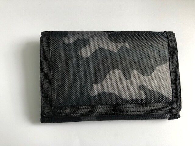 Camouflage Boys Girls Adult Unisex Trifold Sports Wallet Durable Nylon.