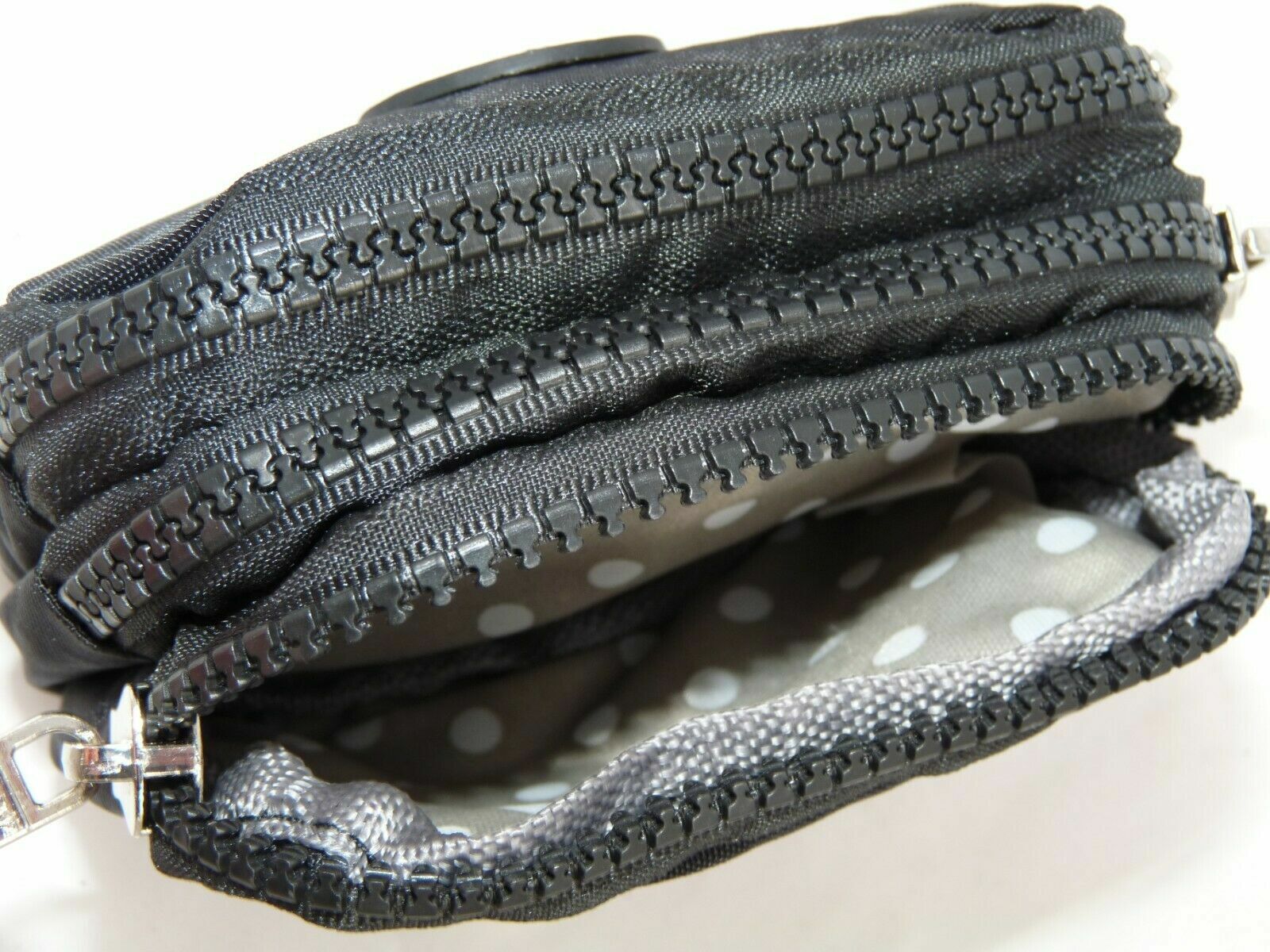 Design Ladies Women Girls Kids Small Zip Round Coin Purse with 3 Zip Closer