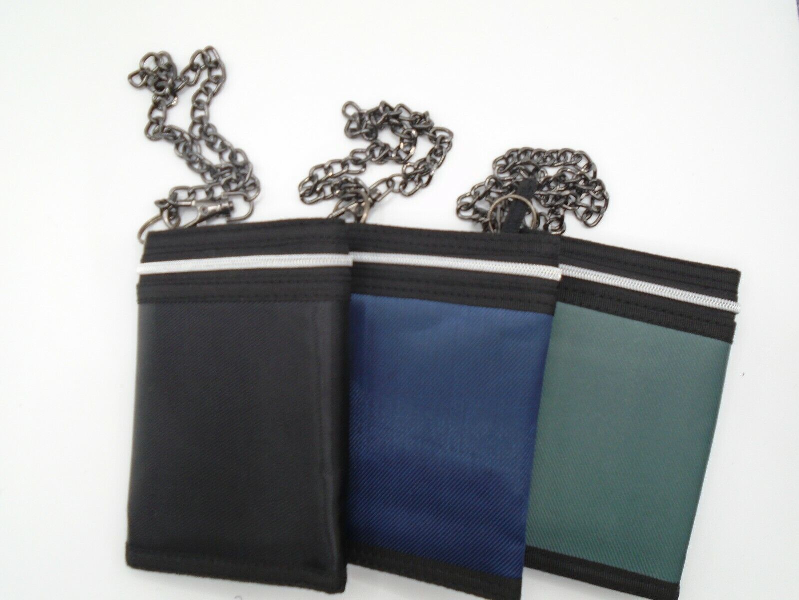 Mens Boys TriFold Sports Wallet by Lorenz with Security Chain Handy