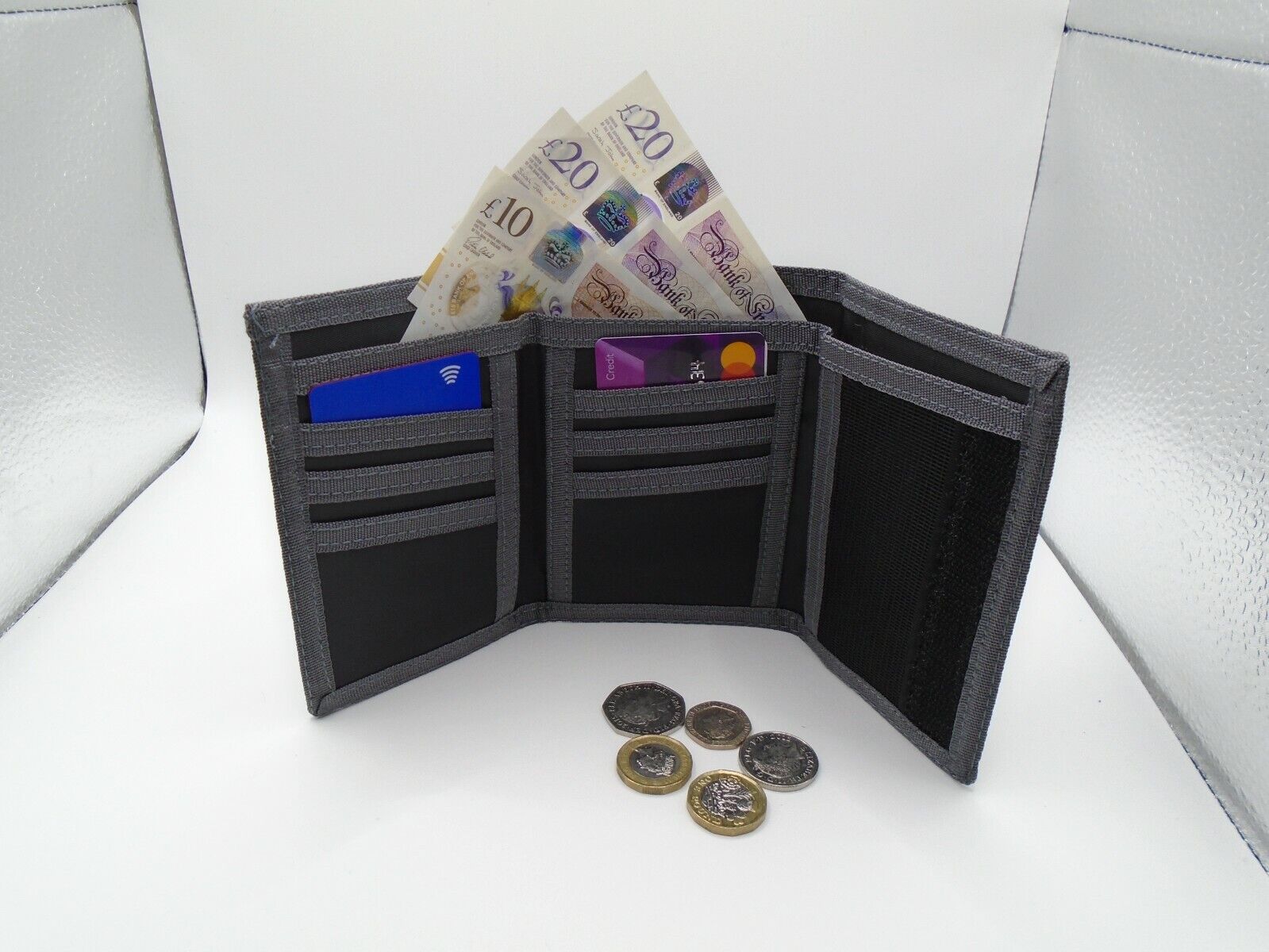 Mens Boys TriFold Sports Wallet by Lorenz with Security Chain Handy