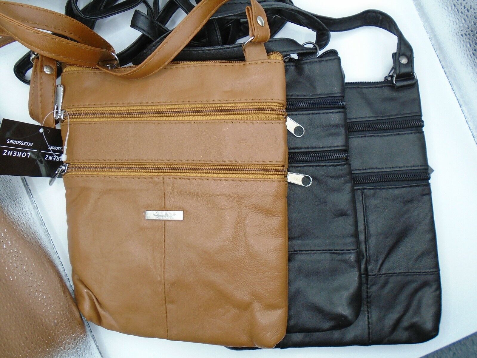LEATHER LADIES SHOULDER HANDBAG 5 ZIPPED POCKETS HAND BAG